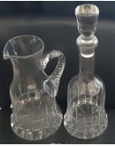 Bottiglia e caraffa in cristallo